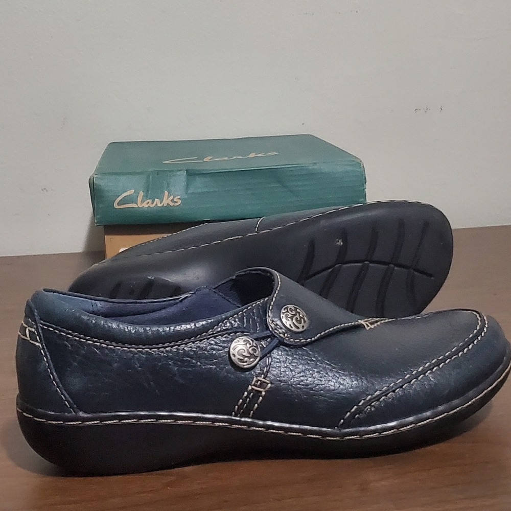 Clarks Women's Ashland Lane Q Blue Leather Slip On Loafers size7m like "New"